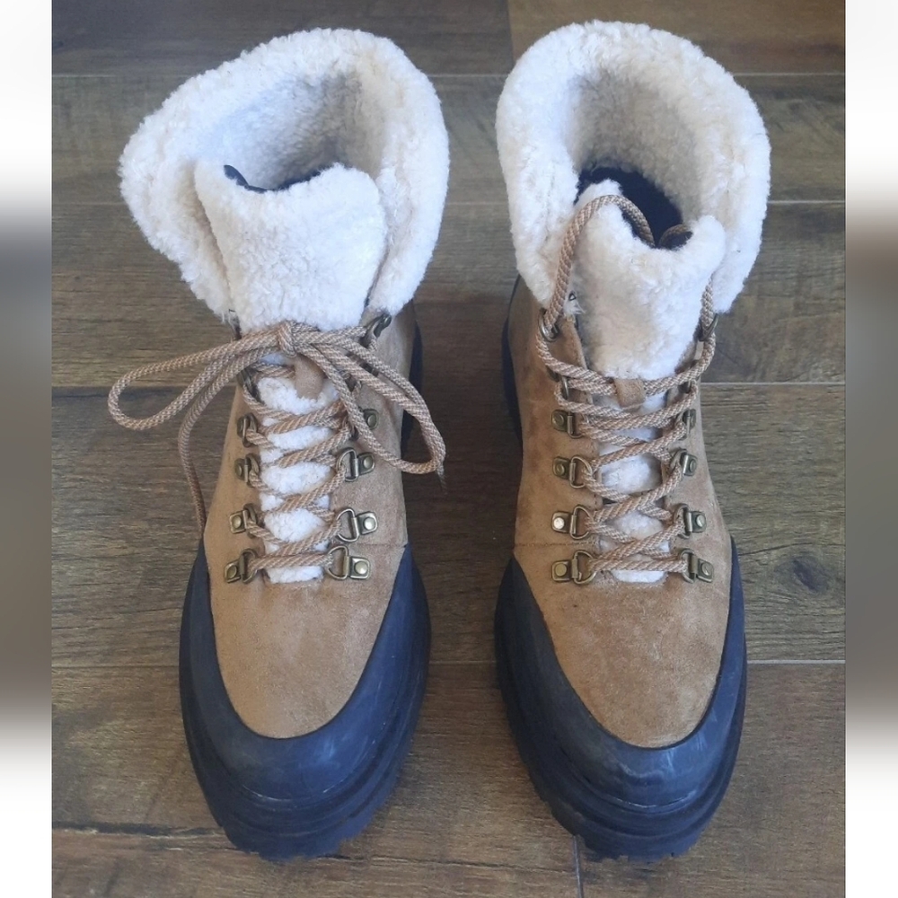 American Eagle High Top Lace Up Boots Women’s Shoes Size 7.5 Tan Black Fur Trim - Picture 2 of 12